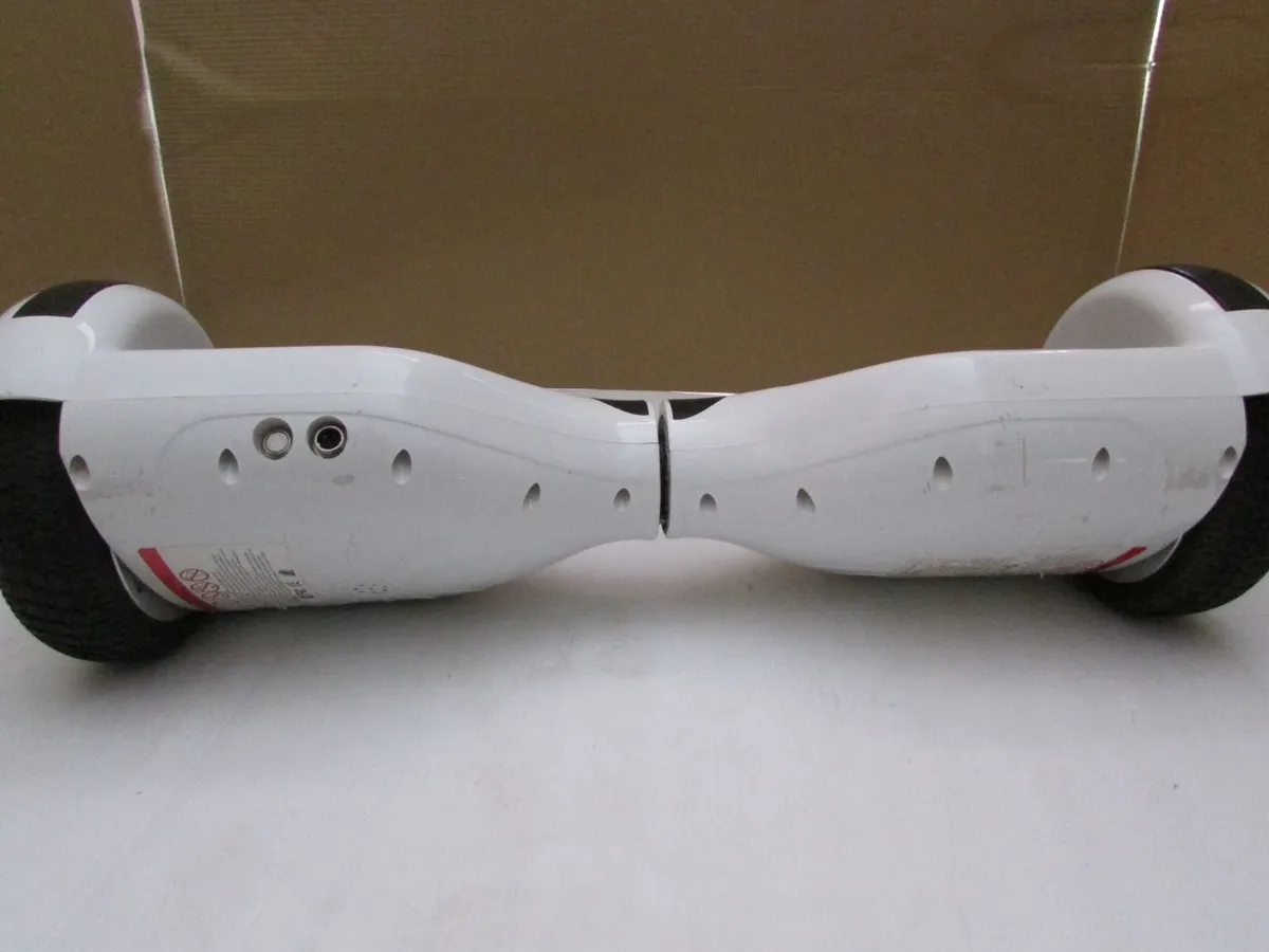White hoverboard - Image 4