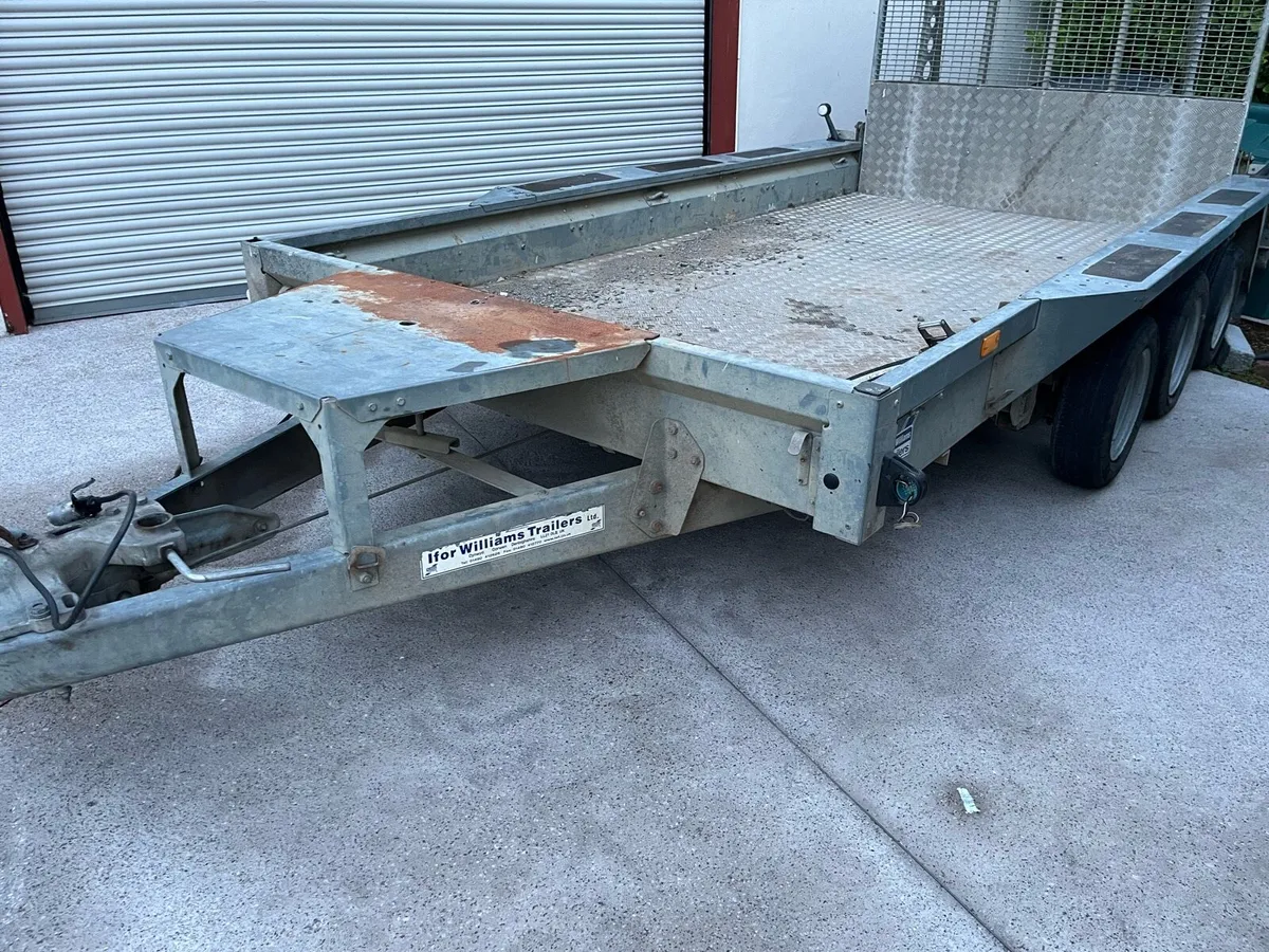 Plant trailer - Image 1