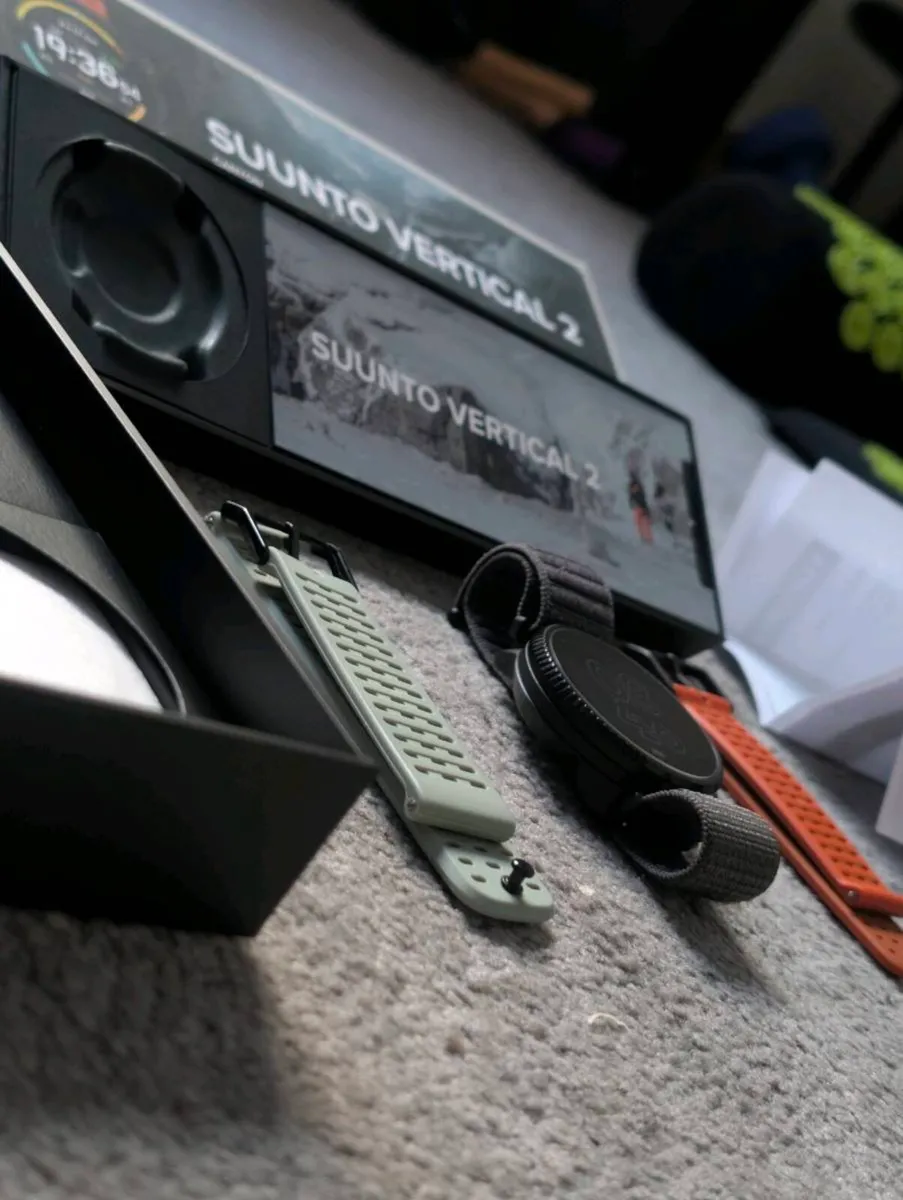 Suunto Vertical 2 W/Box & Receipt - Image 4