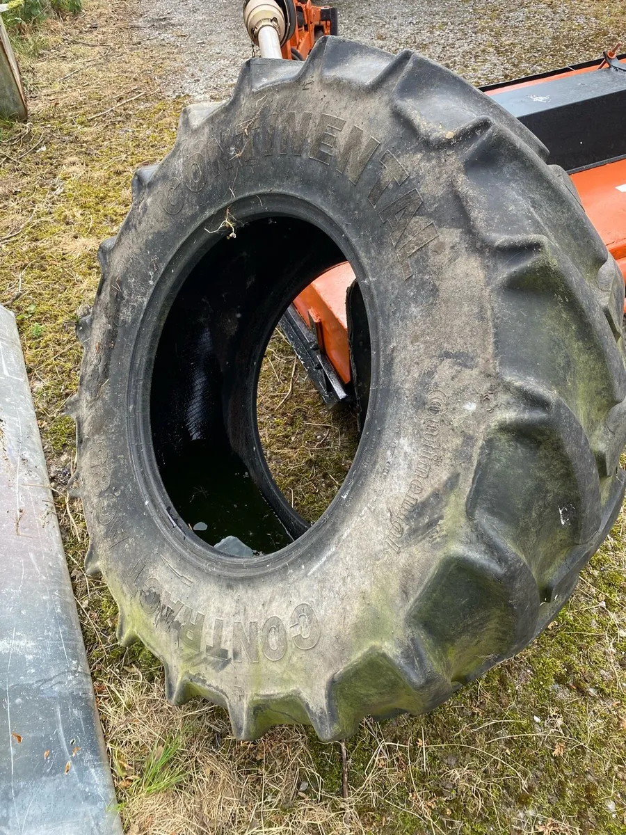 Tractor tyres x2 (380/85 R24) - Image 3