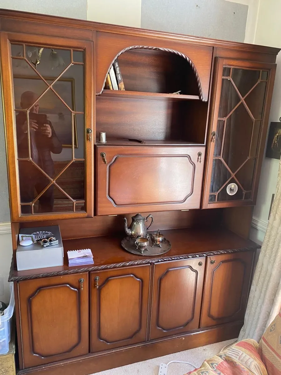 glass cabinet