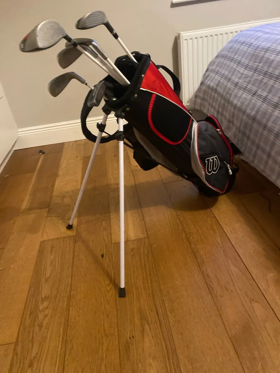Jnr golf clubs - Image 1