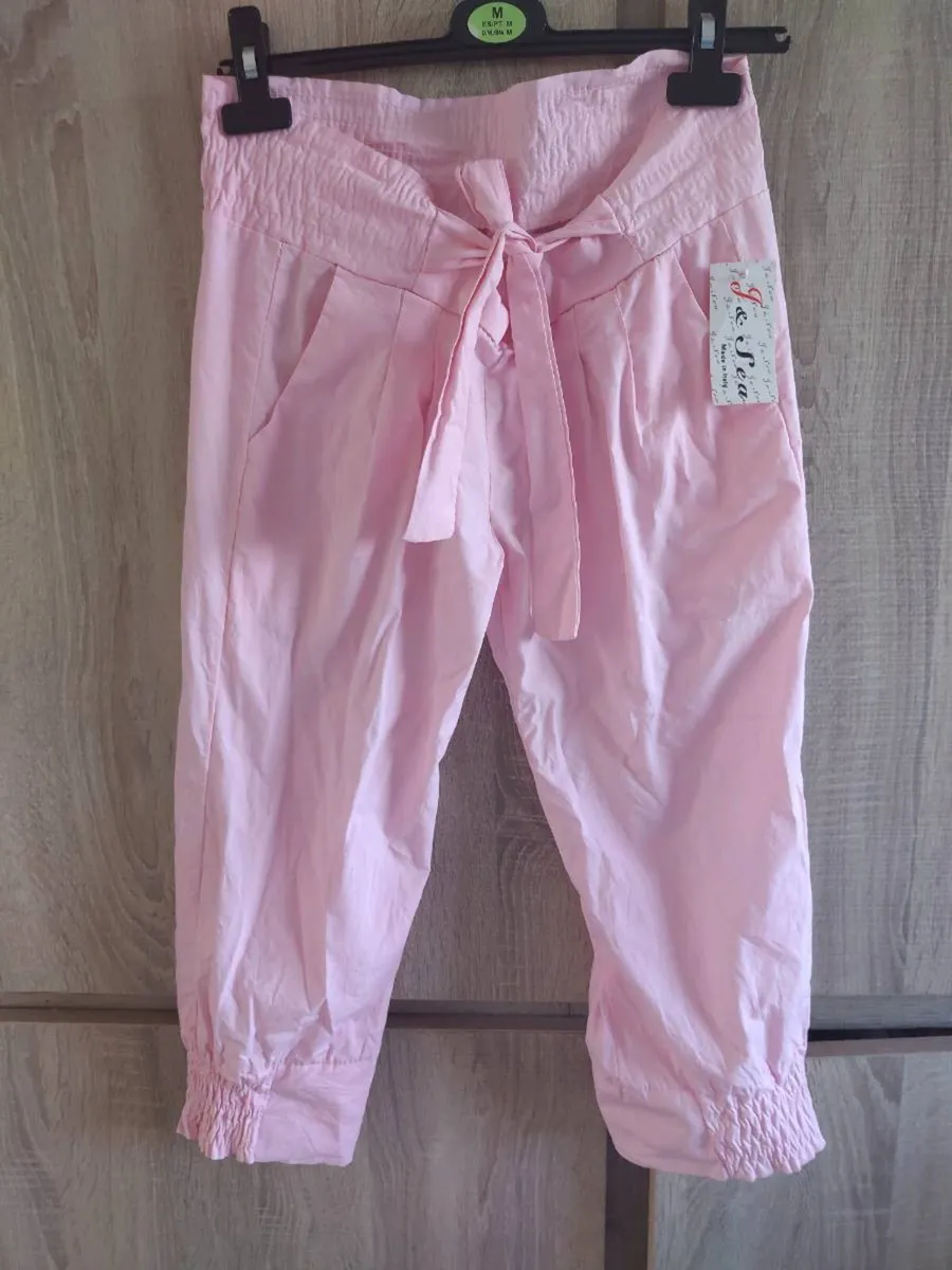 Size m Capri even. M to small l - Image 1