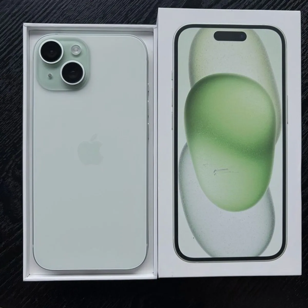 Iphone 15 + 5 cases - Image 2
