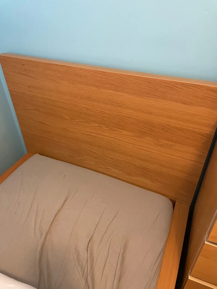 Malm Bed ikea single with drawer - Image 1