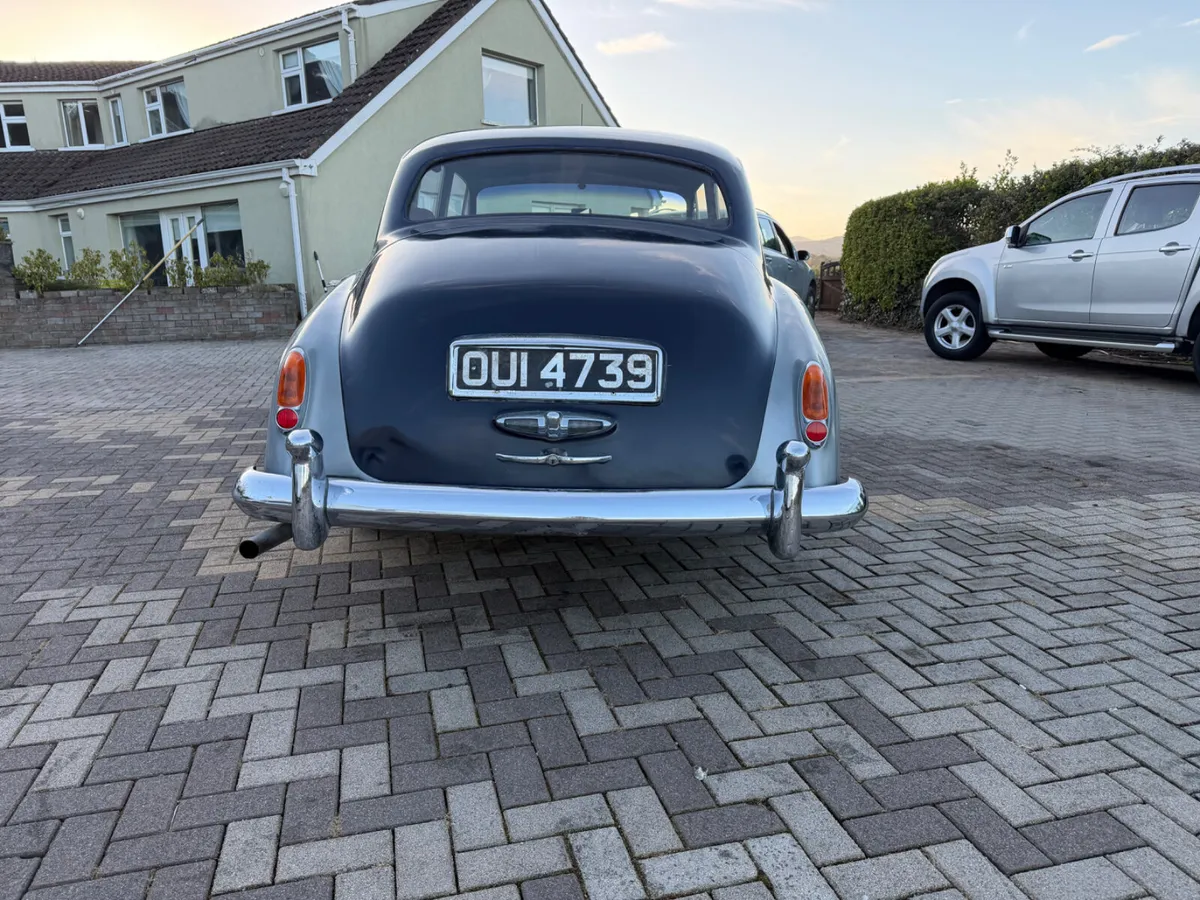 Bentley S2 6.3 Saloon 1959 - Image 3