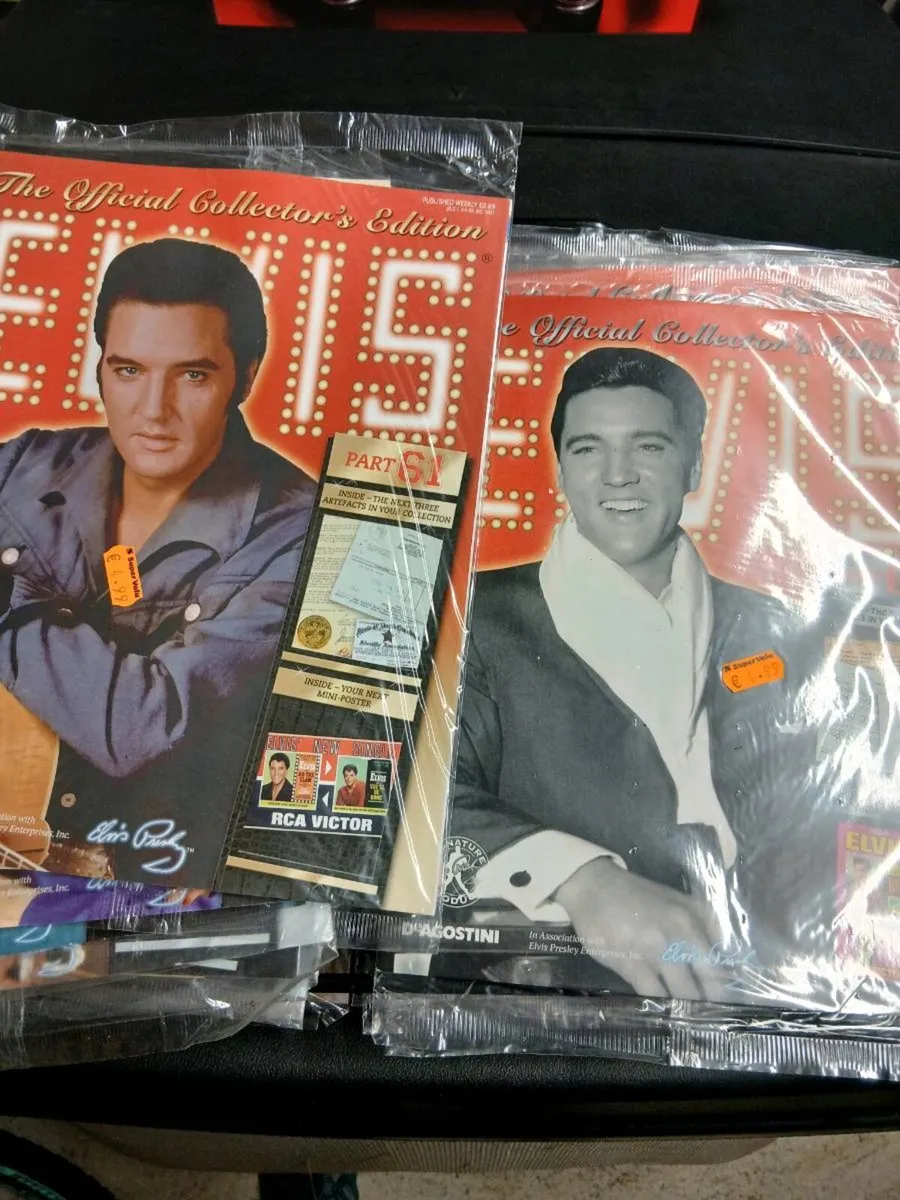 Elvis magazines - Image 1