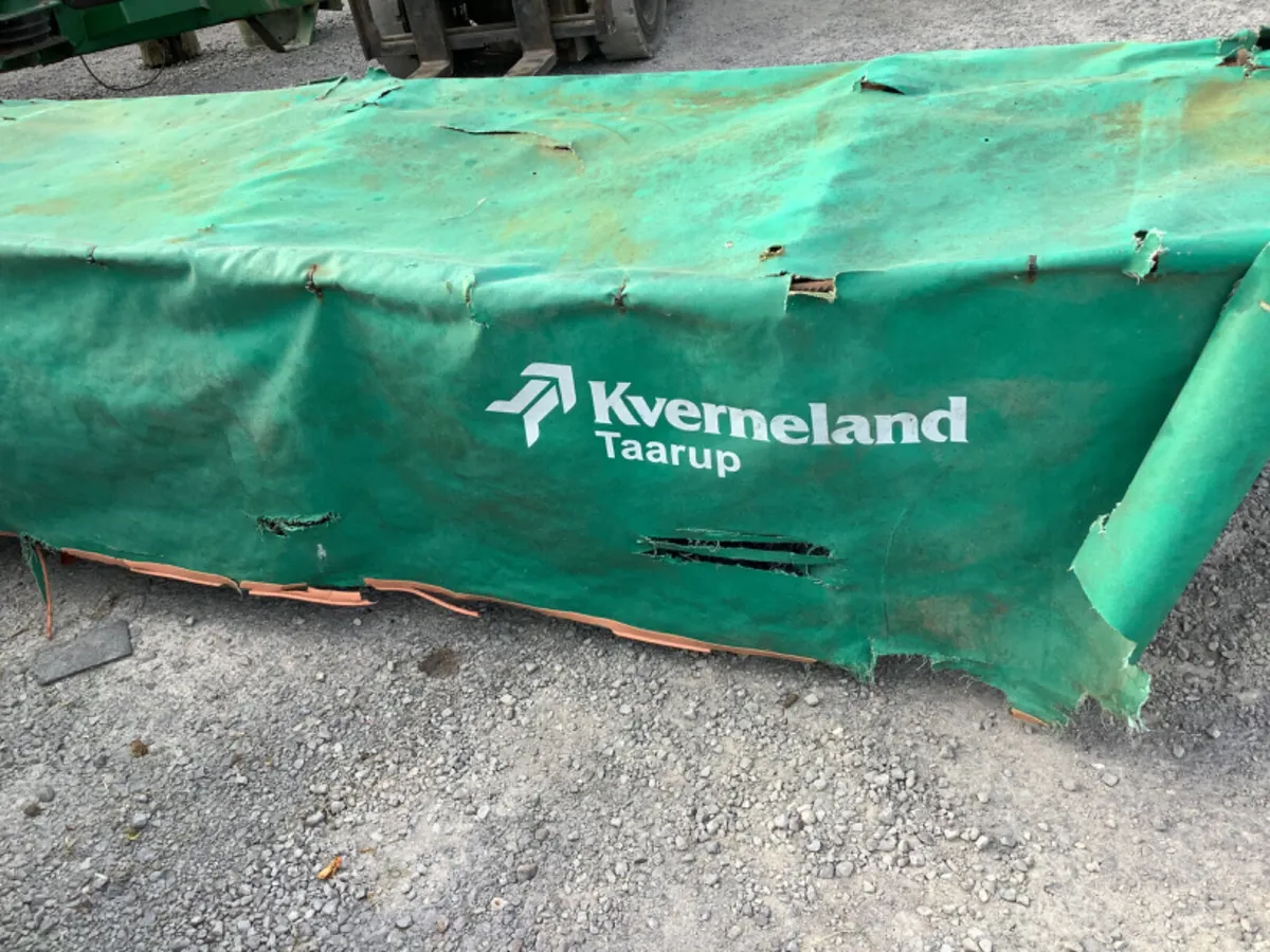 2011 Kverneland 2628 9ft disc mower - Image 1