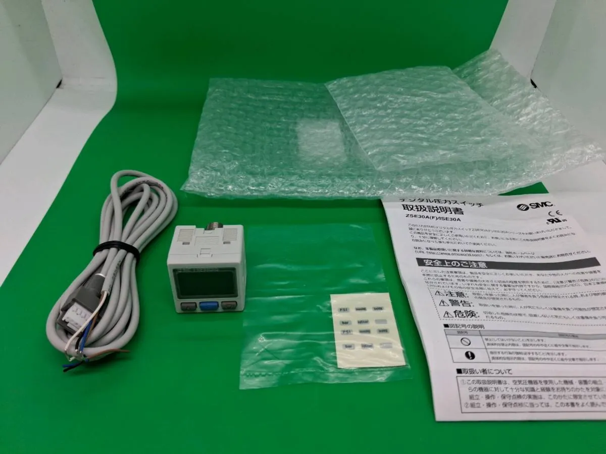 Postage - SMC - ISE30A-01-B-G Pressure Sensor - Image 3