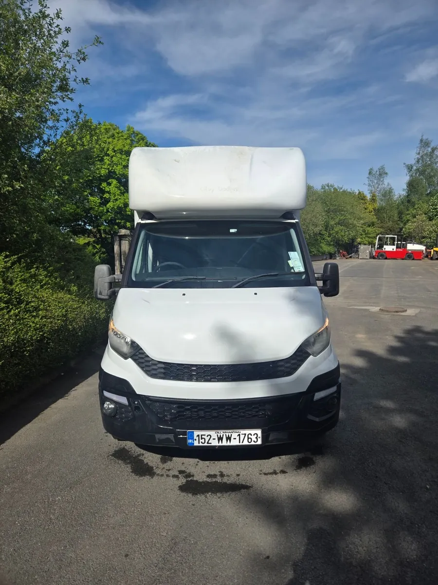 Iveco Daily 2015 Luton /Tail lift ( LOW MILEAGE) - Image 2