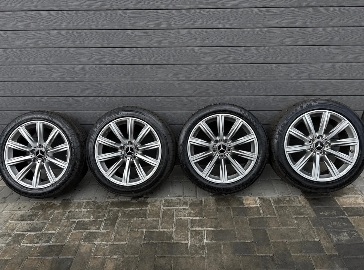 18” GENUINE MERCEDES C,E CLASS ALLOY WHEELS &TYRES - Image 2