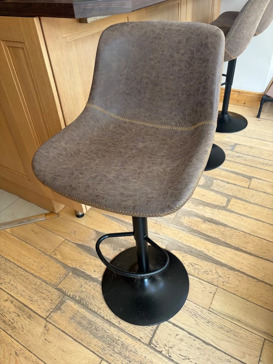 Bar Stool - Image 3