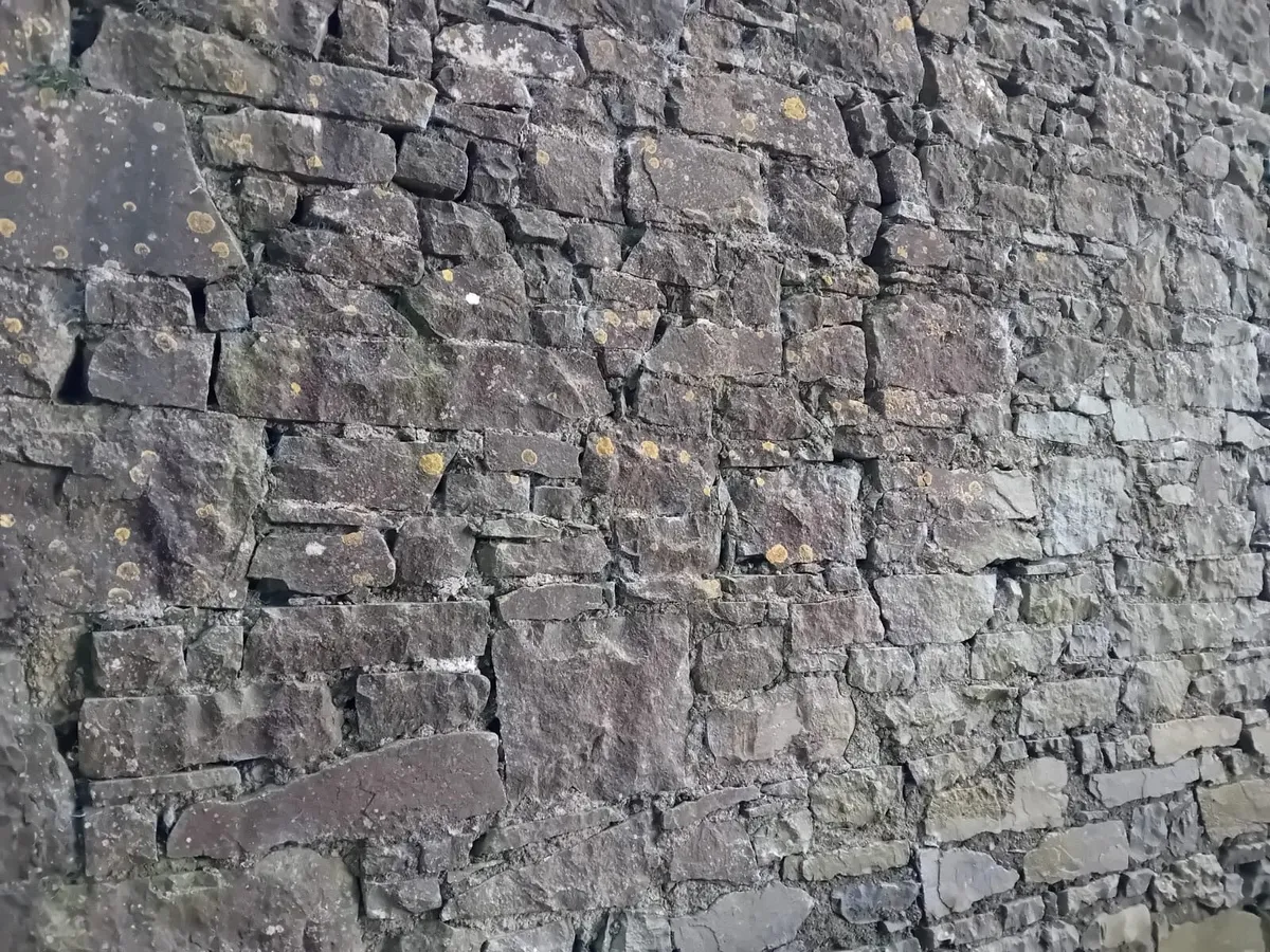 Building Stone - Image 1