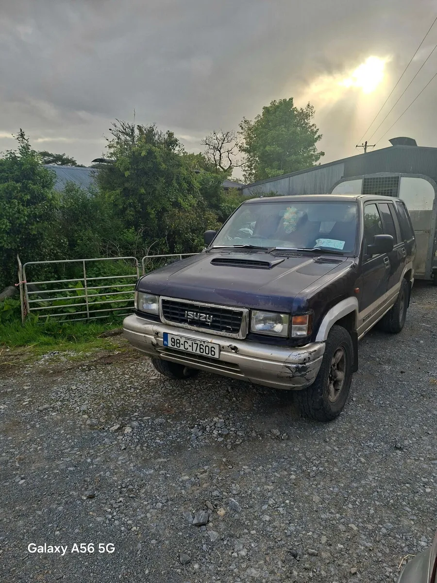Isuzu Trooper 3.1 LWB 98 - Image 3