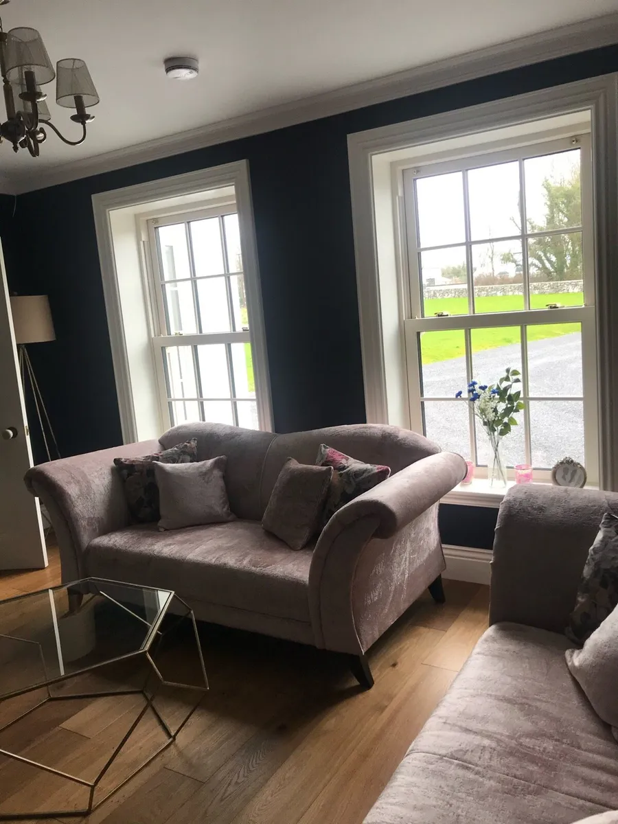 Living room - Image 2