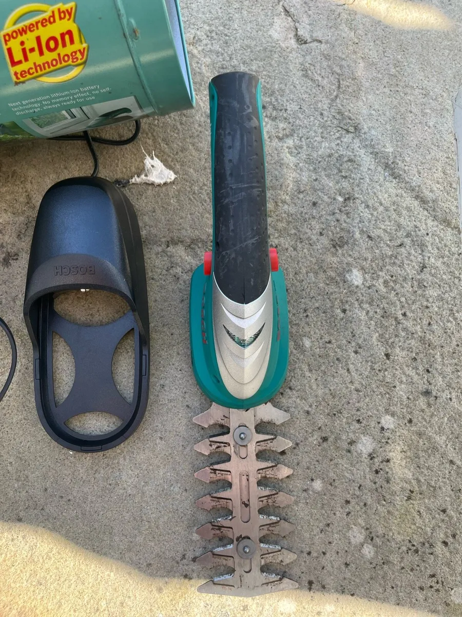 Cordless scrub shear - Image 2