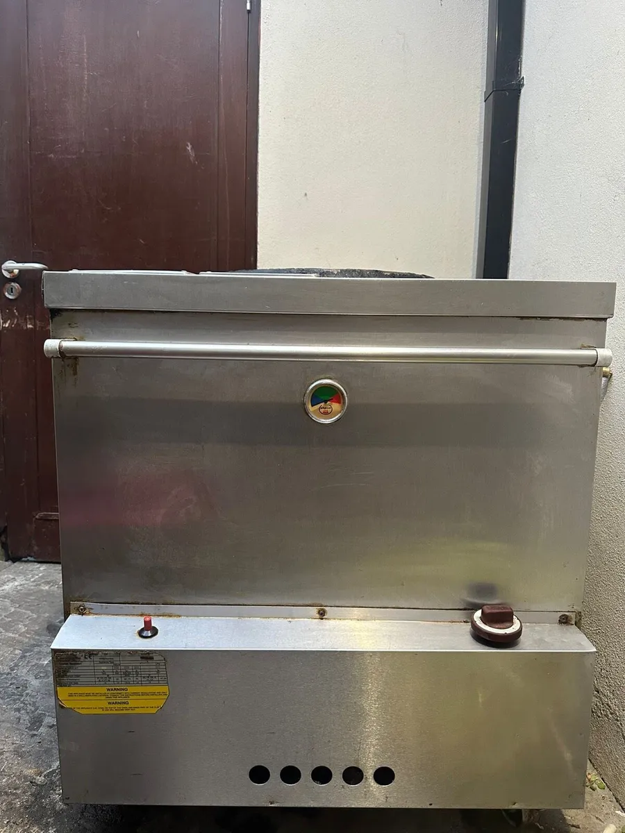Tandoor/clay oven - Image 2