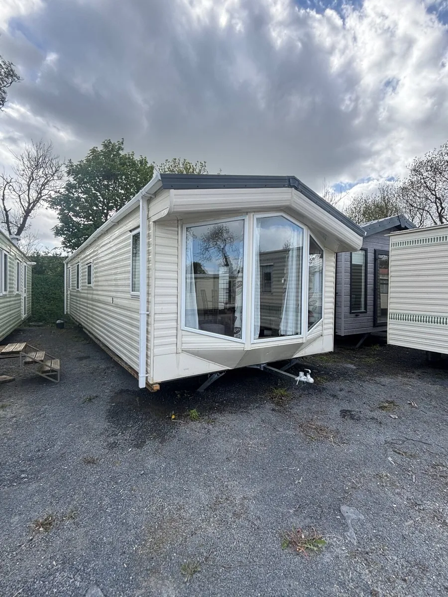 Mobile home - Image 1