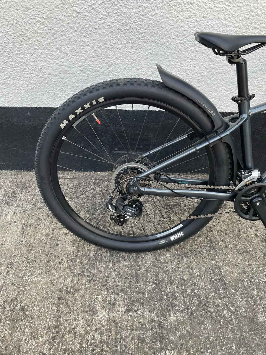 Giant Liv Tempt - Excellent Condition - Image 4
