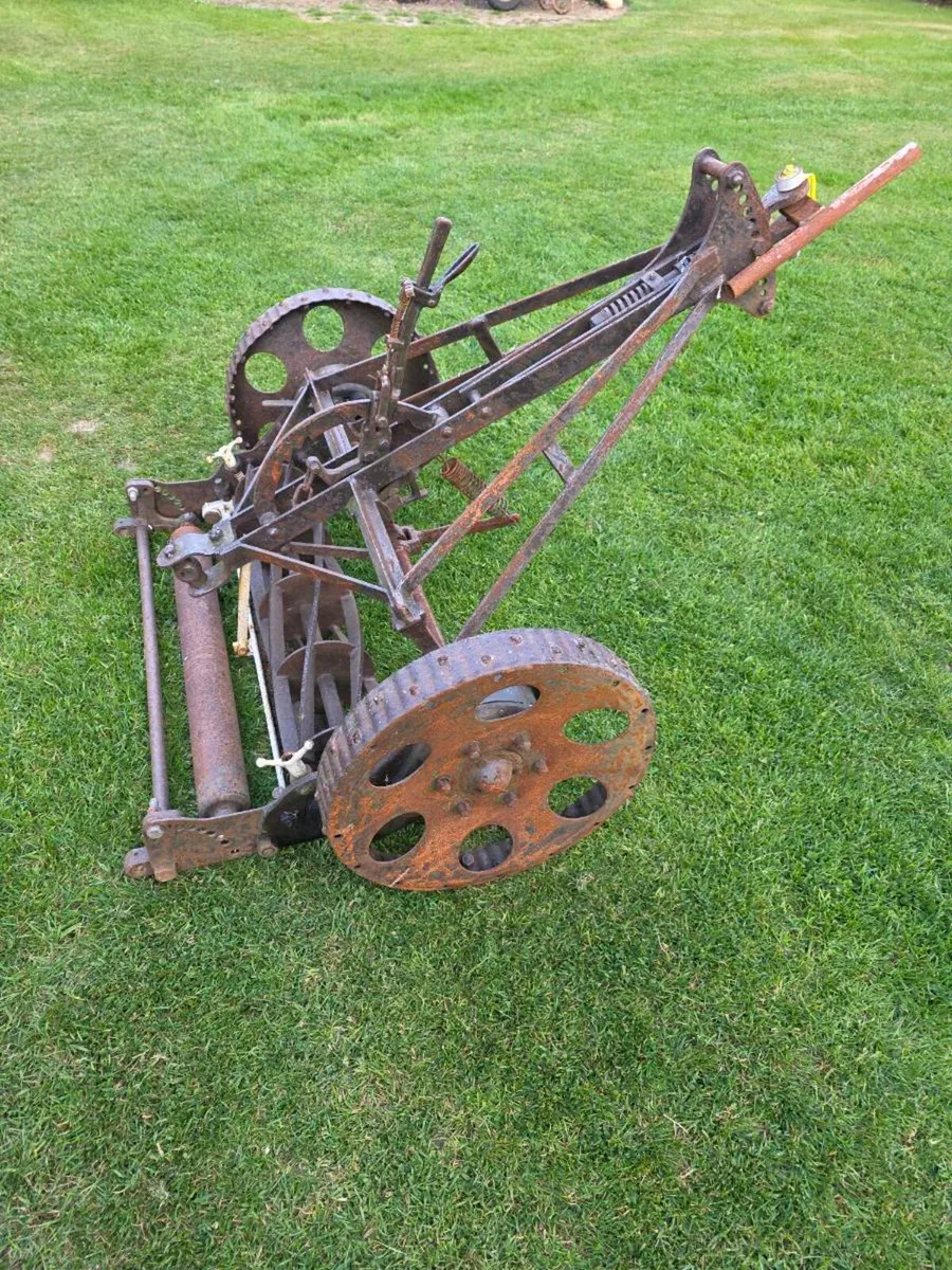 Gang mower - Image 1