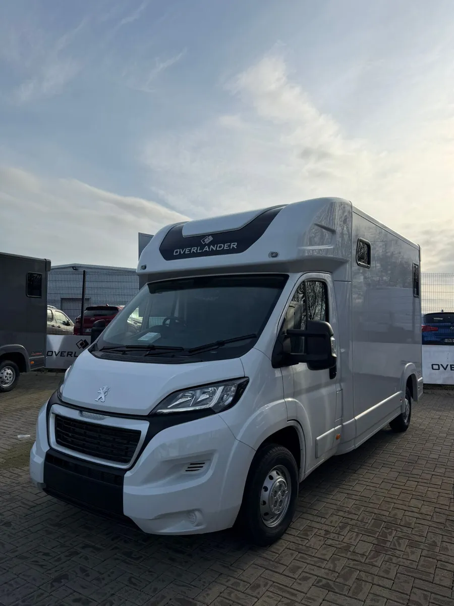 2 Stall HorseBox - Image 1