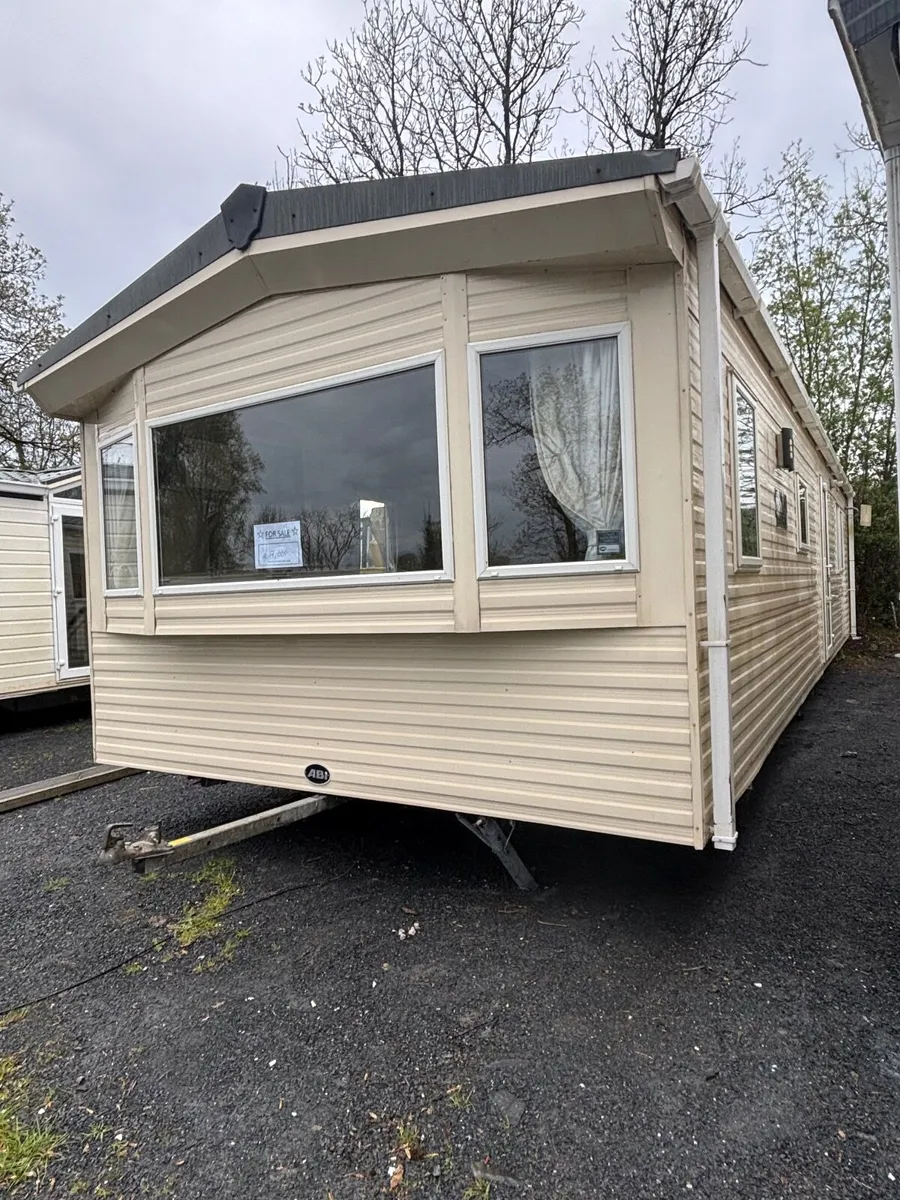 Mobile home - Image 1
