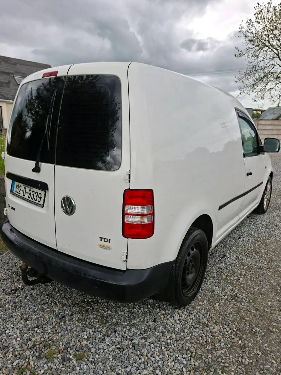 VW CADDY 2013 - Image 4