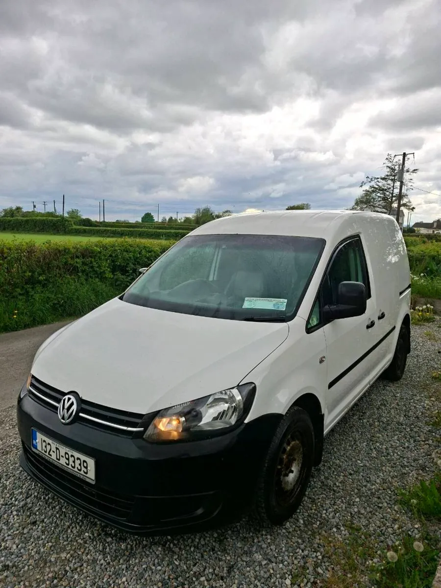 VW CADDY 2013 - Image 2
