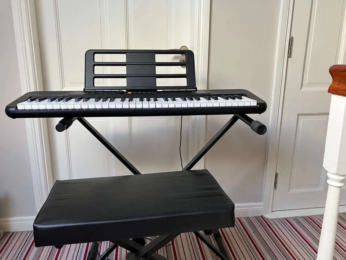 Casiotone CT-S200 - Image 1