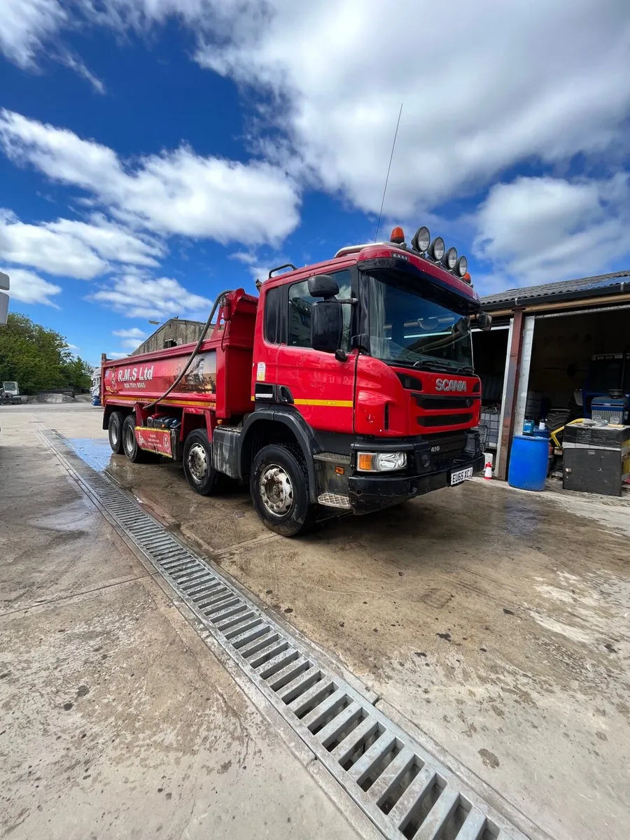 Scania tippers - Image 3