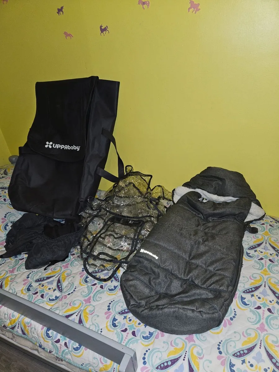 Uppababy Vista Bundle, - Image 4