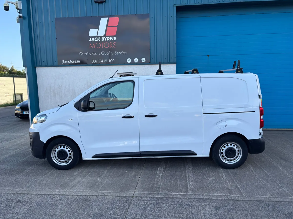 Opel Vivaro L1H1 2023 - Image 4