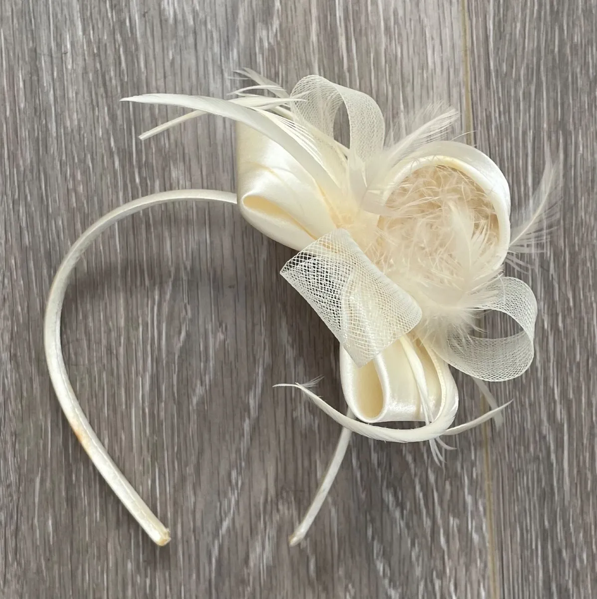 Ivory feather fascinator headband - One Size - Image 1