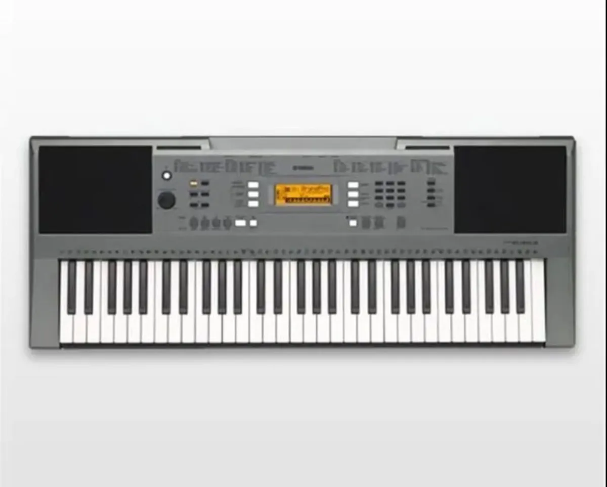 PSR E353 digital keyboard - Image 1