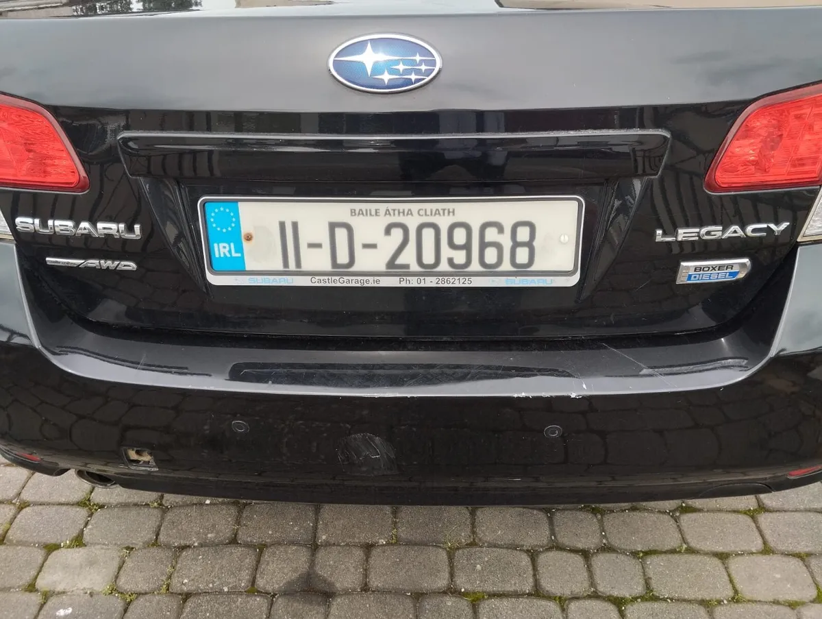 2011 Subaru Legacy 2.0 Boxer - Image 3