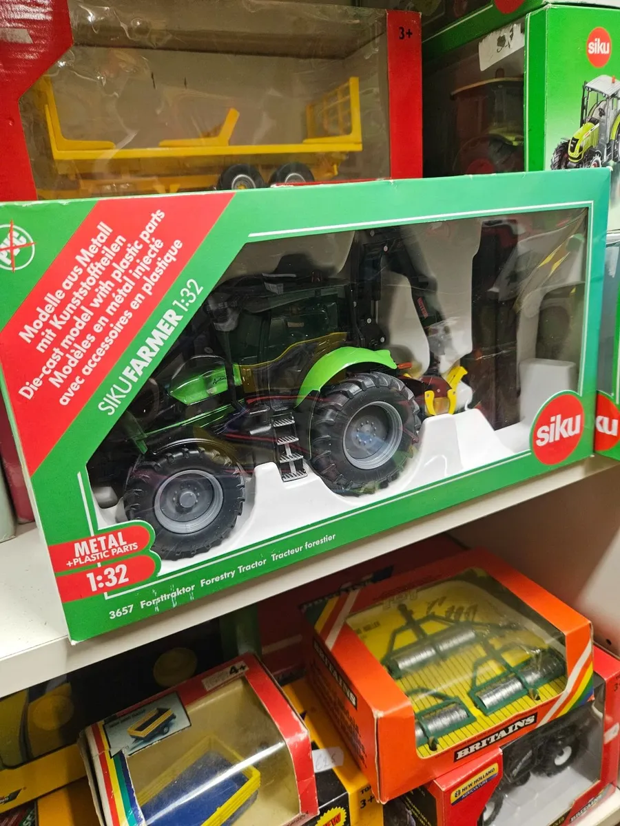 Britain's Siku Deutz Forestry Tractor - Image 1