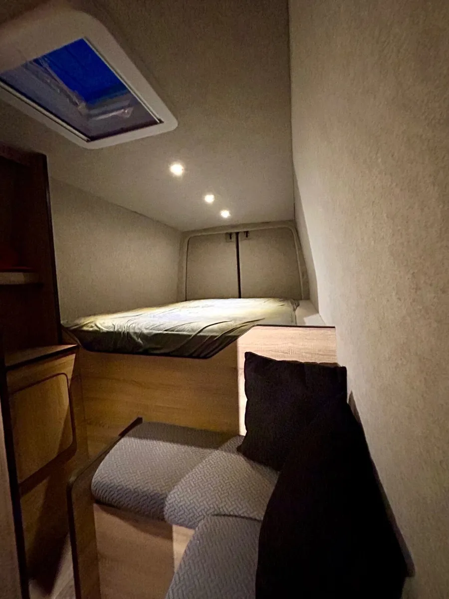 Mercedes Sprinter Campervan - Image 4