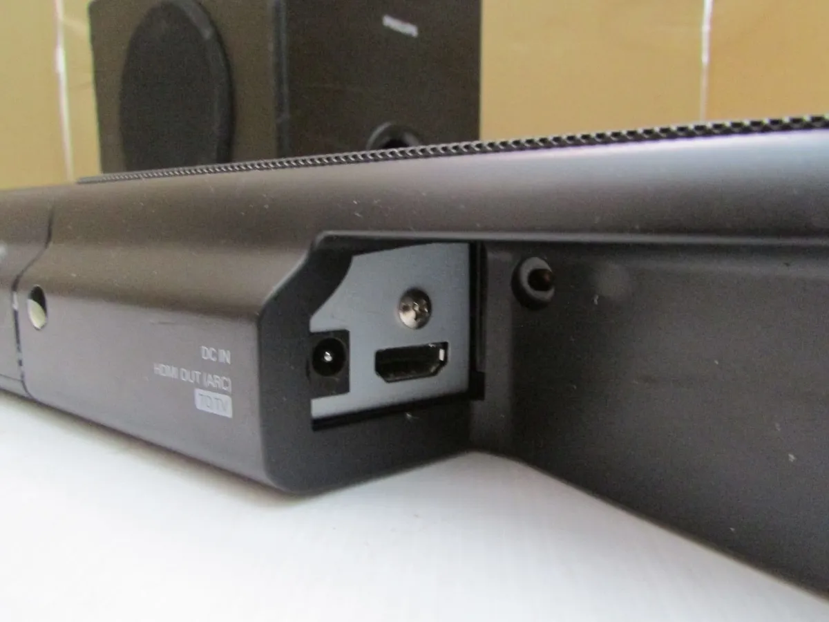 Philips Sound Bar With Sub - Image 2