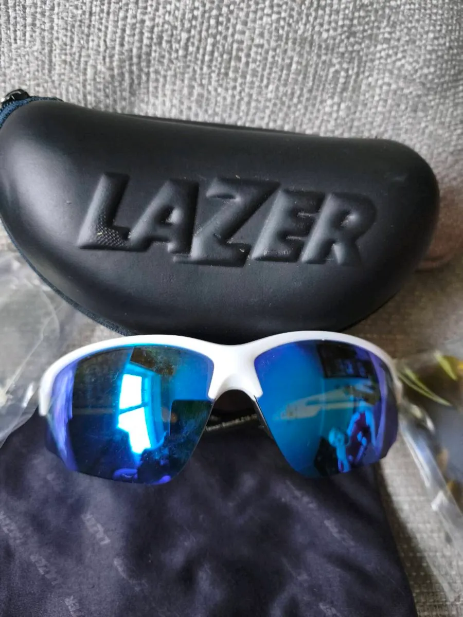 “Lazer Cycling Sunglasses Set – Spare Lenses, Case - Image 3