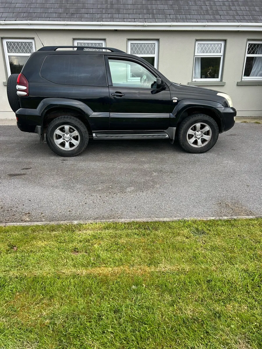 Toyota landcruiser - Image 1