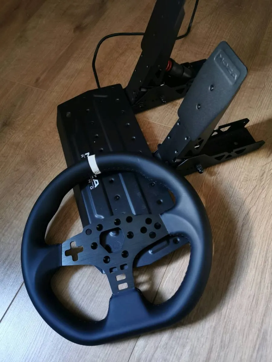 Moza R5 Bundle PC - Image 2