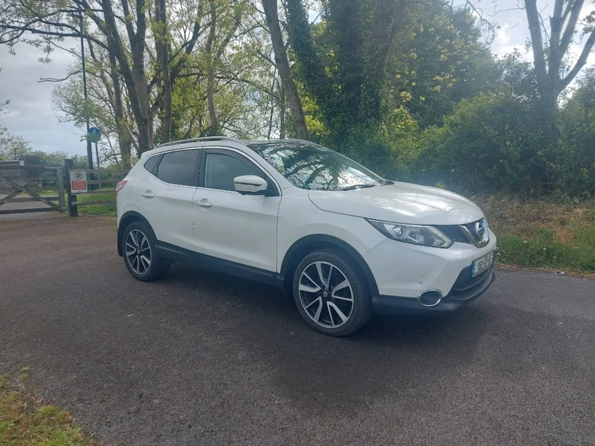 NISSAN QASHQAI 2015 NO DAMAGE NEW NCT 11/26 - Image 1