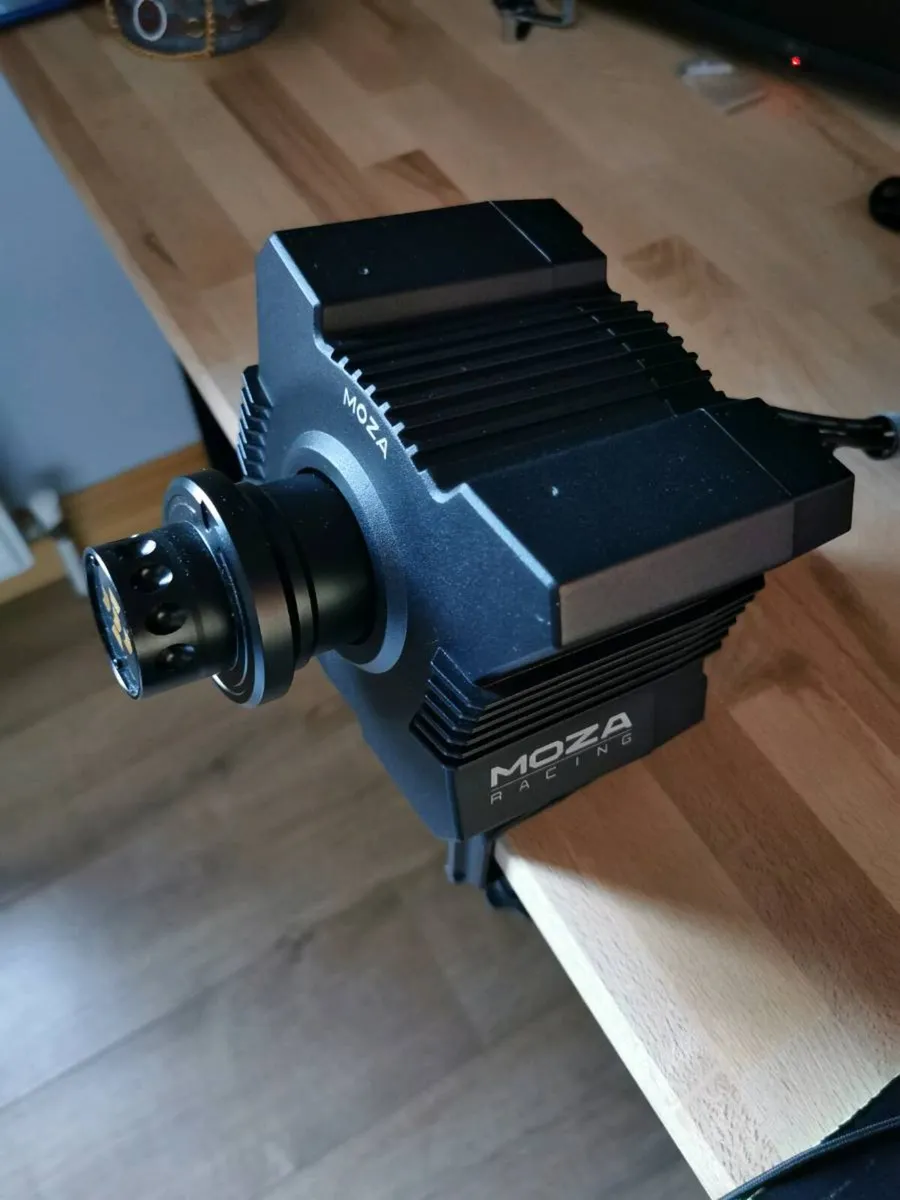 Moza R5 Bundle PC - Image 3