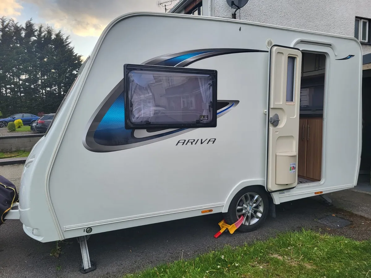 Lunar Ariva 2017 2 Berth - Image 2