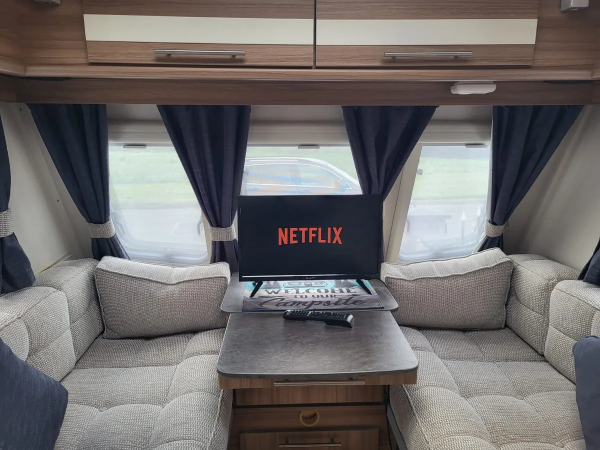 Lunar Ariva 2017 2 Berth - Image 4