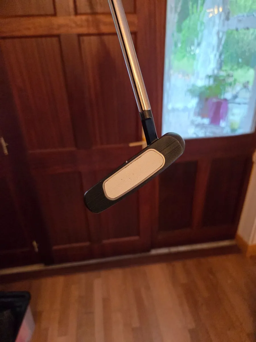 Odyssey AI-One Rossie S putter - Image 3