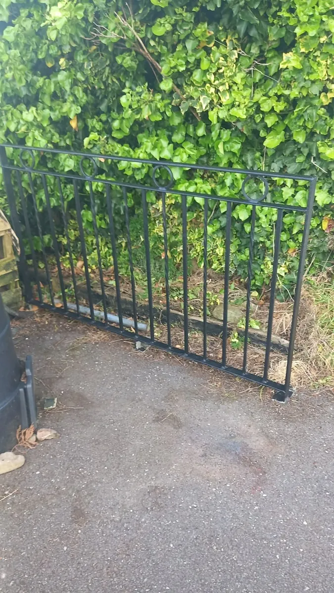 Wrought iron - Image 4