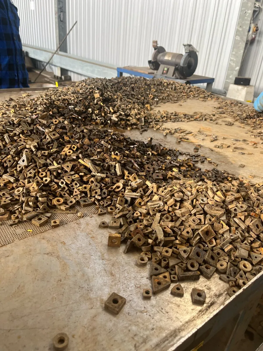 Tungsten carbide scrap nickiel we buy from 50EUR - Image 2