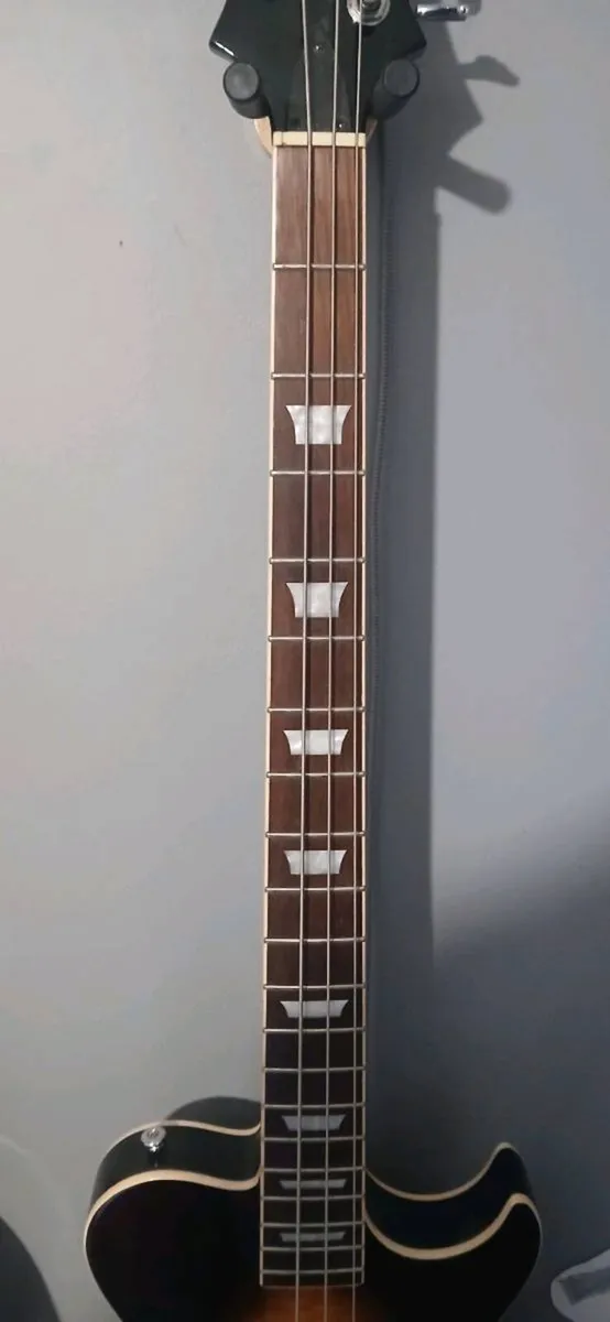 Bass Guitar - Image 4