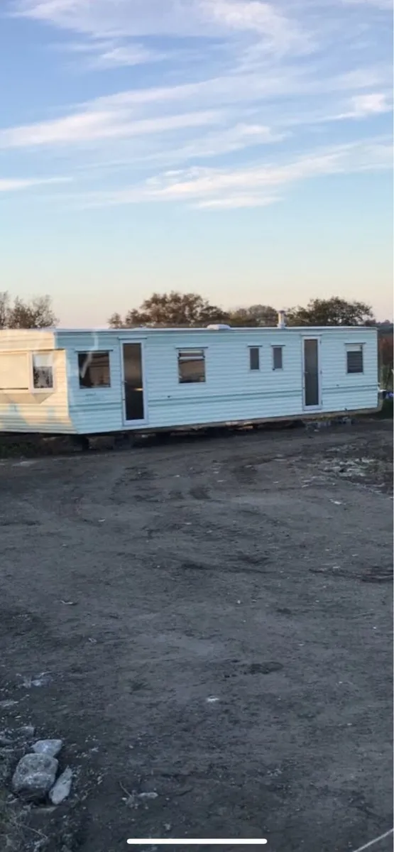Mobile Home - Image 2